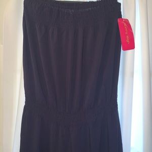 New Sunny Leigh Sleeveless Romper (L)